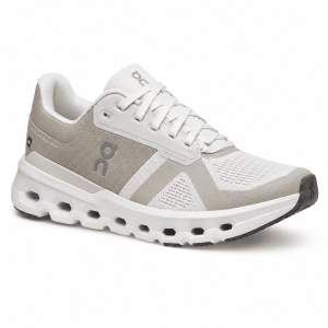On Cloud runner 2 "Pearl/Desert colorway"